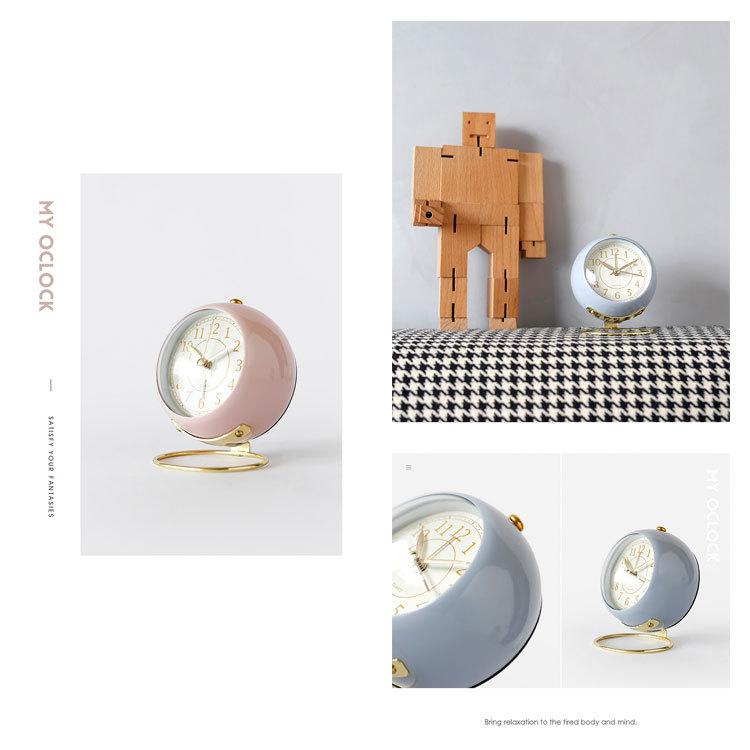 置き時計 目覚まし時計 置時計 オシャレ おしゃれ 北欧 小さい かわいい 女の子 リビング アラームクロック アナログ 時計 バックライト 電池式 光る アラーム R0049roundclock Emi Direct 通販 Yahoo ショッピング