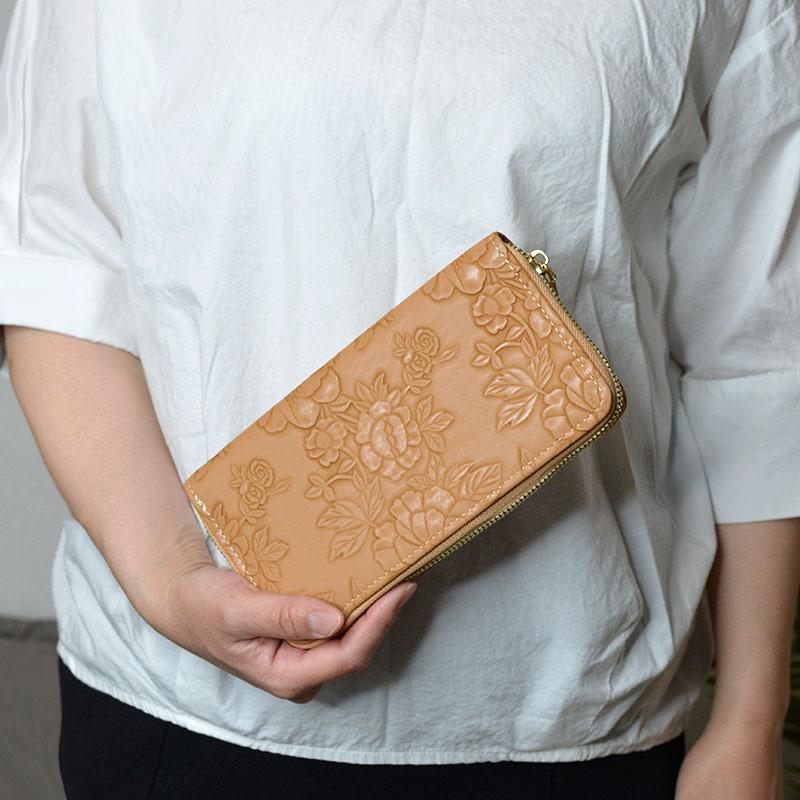 財布 レディース 長財布 ブランド 花柄 型押 ファスナー 大容量 薄い 