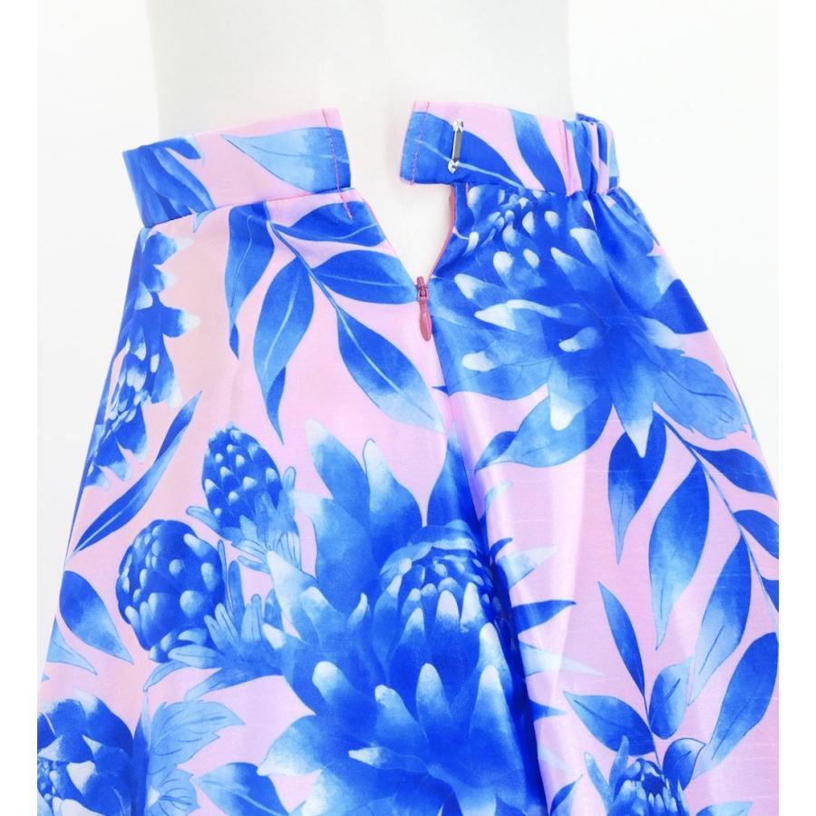 フラダンス [S・M・Lサイズ] フリル ロングサーキュラースカート シャンタン プロテア柄 ピンク×ブルー J3184 |  | 03
