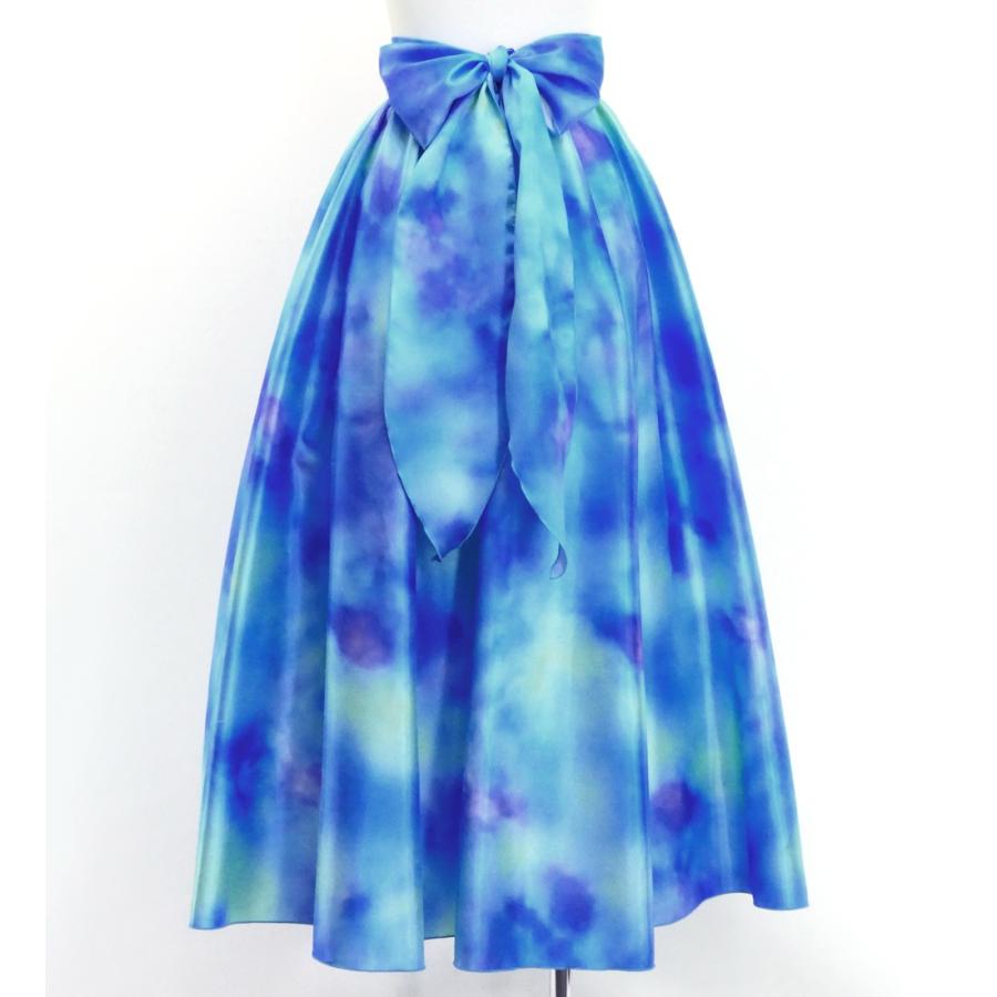 フラダンス [Fサイズ] ロングサーキュラースカート リボン付き シャンタン 水彩風 スカイブルー J3201-2 |  | 01