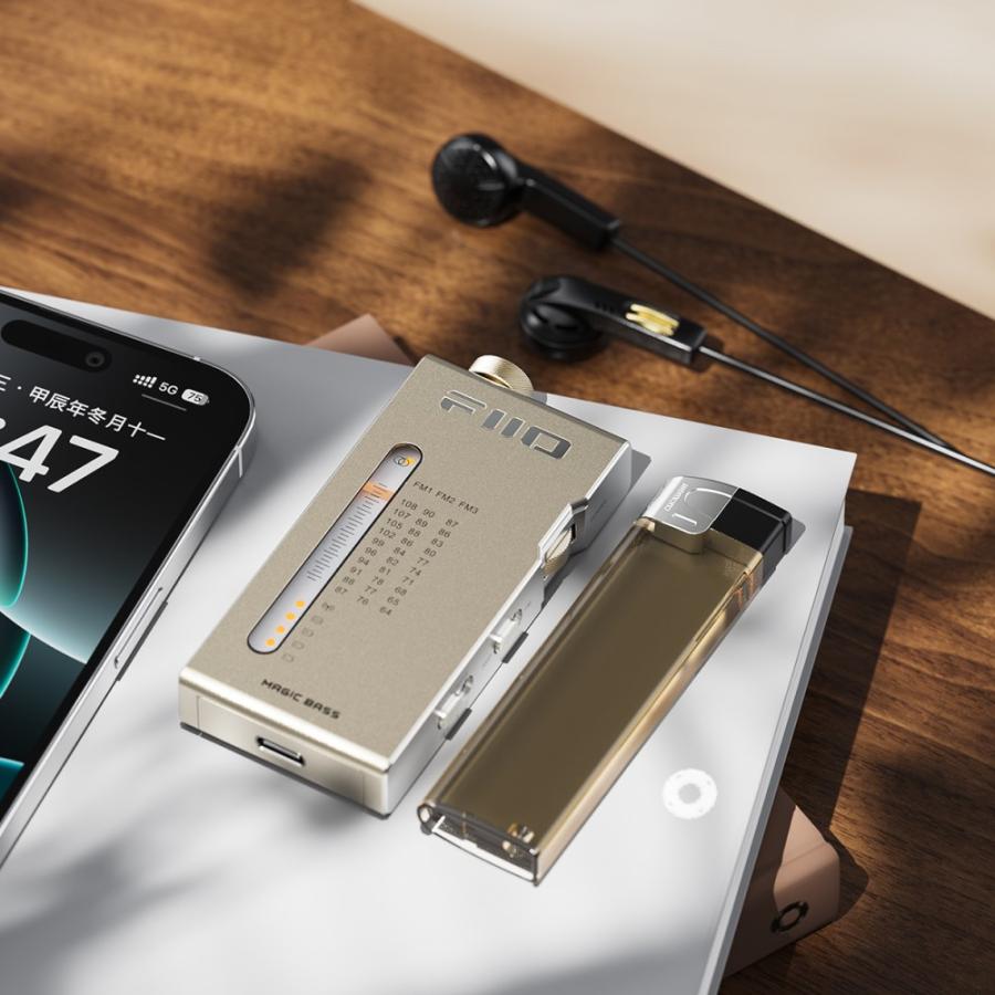 FiiO　rr11 ラジオ　新品　ケース付き FIIO ポータブル FMラジオ RR11専用ケース SK-RR11 (FIO-SK-RR11