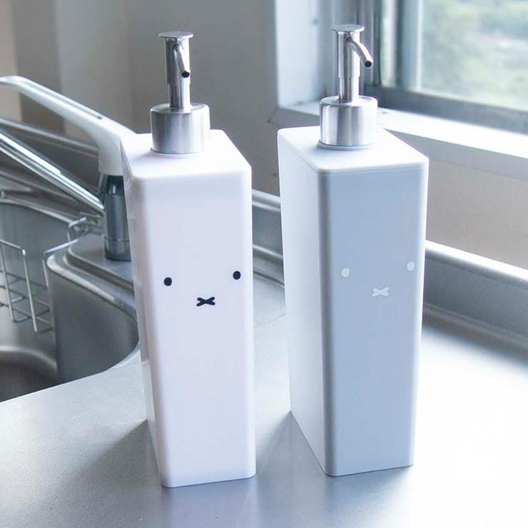 シャンプーボトル Miffy キッチン 風呂 ディスペンサー 詰め替え インテリア 北欧 シンプル おしゃれ モノトーン 可愛い ミッフィー Dick Bruna Okt 69 Emi Shop ヤフー店 通販 Yahoo ショッピング