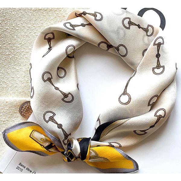 送料無料 エレガントなプリント柄入り100％シルクプチスカーフ　04440 |  | 02