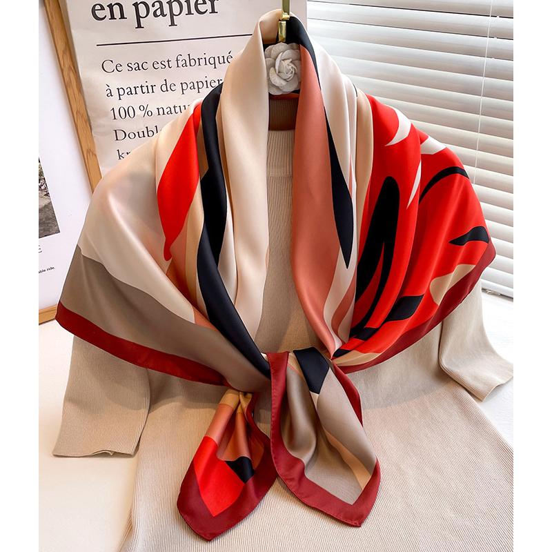 送料無料 男女兼用 大判正方形 シルクタッチ プリント柄 スカーフ 　05541c |  | 01