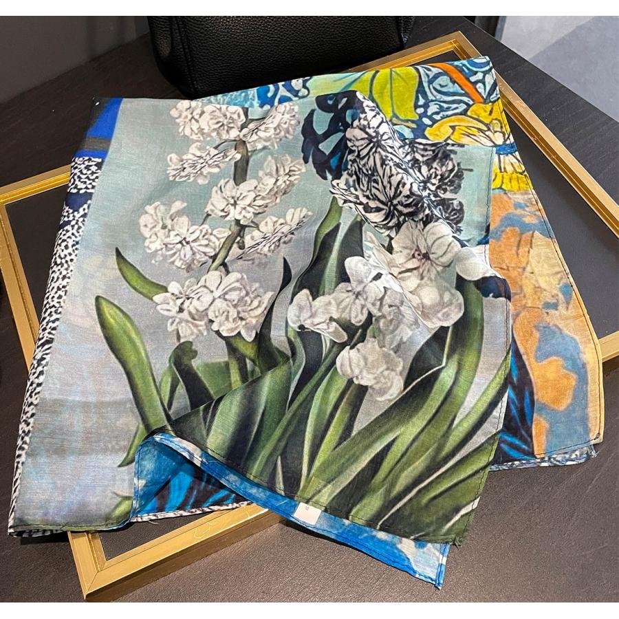 送料無料 男女兼用 大判正方形 シルクコットン混 ボタニカル フラワー柄 スカーフ 　05546 |  | 01