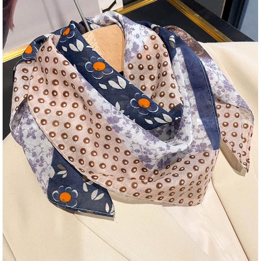 送料無料 男女兼用 大判正方形 シルクコットン混 ボタニカル・パッチワーク柄 スカーフ 　05552 |  | 03