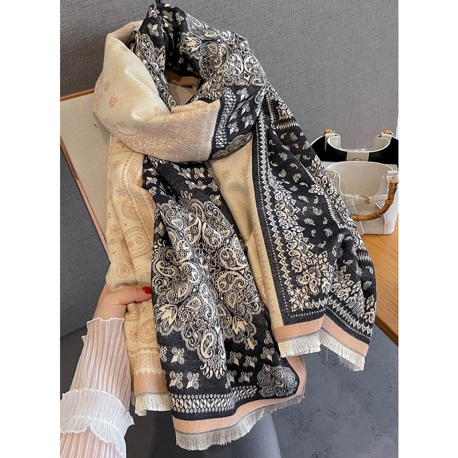 送料無料 【セール】やや厚手 リバーシブル大判 幾何学フラワー柄入りストール マフラー 　 2106 |  | 02