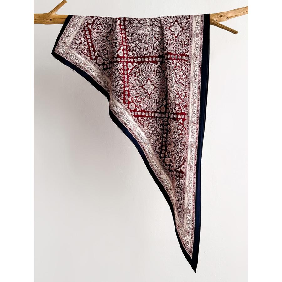 送料無料 男女兼用 三角形 シルクタッチ ペイズリー柄とバンダナパターン柄 スカーフ/ヘアリボン  8101b |  | 01