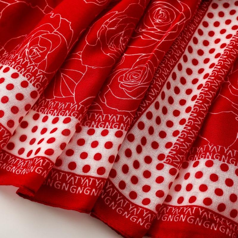 送料無料 男女兼用 大判薄型 ドット フラワー柄 ストール スカーフ　　90944c |  | 06