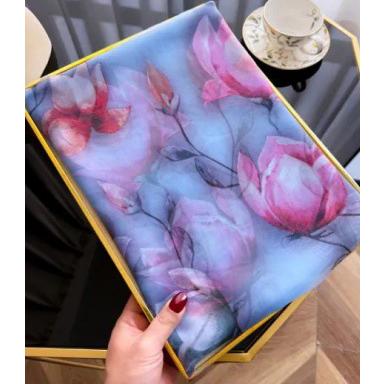 送料無料 レーディス 柔らかシルクタッチ プリント柄 大判薄型ストール スカーフ パレオ　　91151 |  | 02