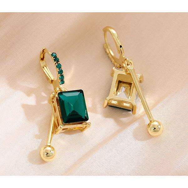 送料無料 レーディス エレガントな 幾何学 グリーンスクエア デザイン ピアス　　e060 |  | 02