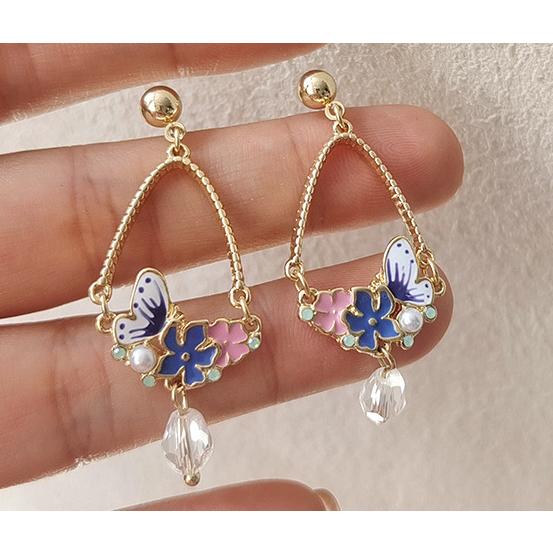 送料無料 レーディス ゆらゆら 蝶々とフラワー デザインイヤリング　e0941b |  | 03