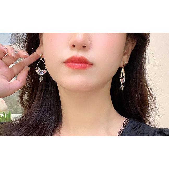 送料無料 レーディス ゆらゆら 蝶々とフラワー デザインイヤリング　e0941b |  | 04