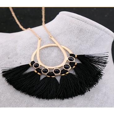 送料無料 エスニックタッセルモチーフ ゴールドチェーン ネックレス チョーカー　x462 |  | 01