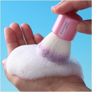 熊野筆 晃祐堂 フラワー洗顔ブラシ（スタンド付き）【W1-F SAKURA