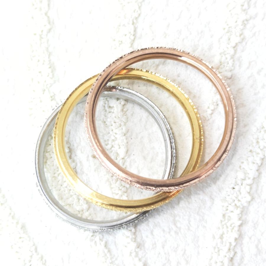 刻印可能 ペアリング(指輪2個) 3カラーから選択 細身の2ｍｍ幅 フロストデザイン サージカルステンレス 金属アレルギーの方にも |  | 01