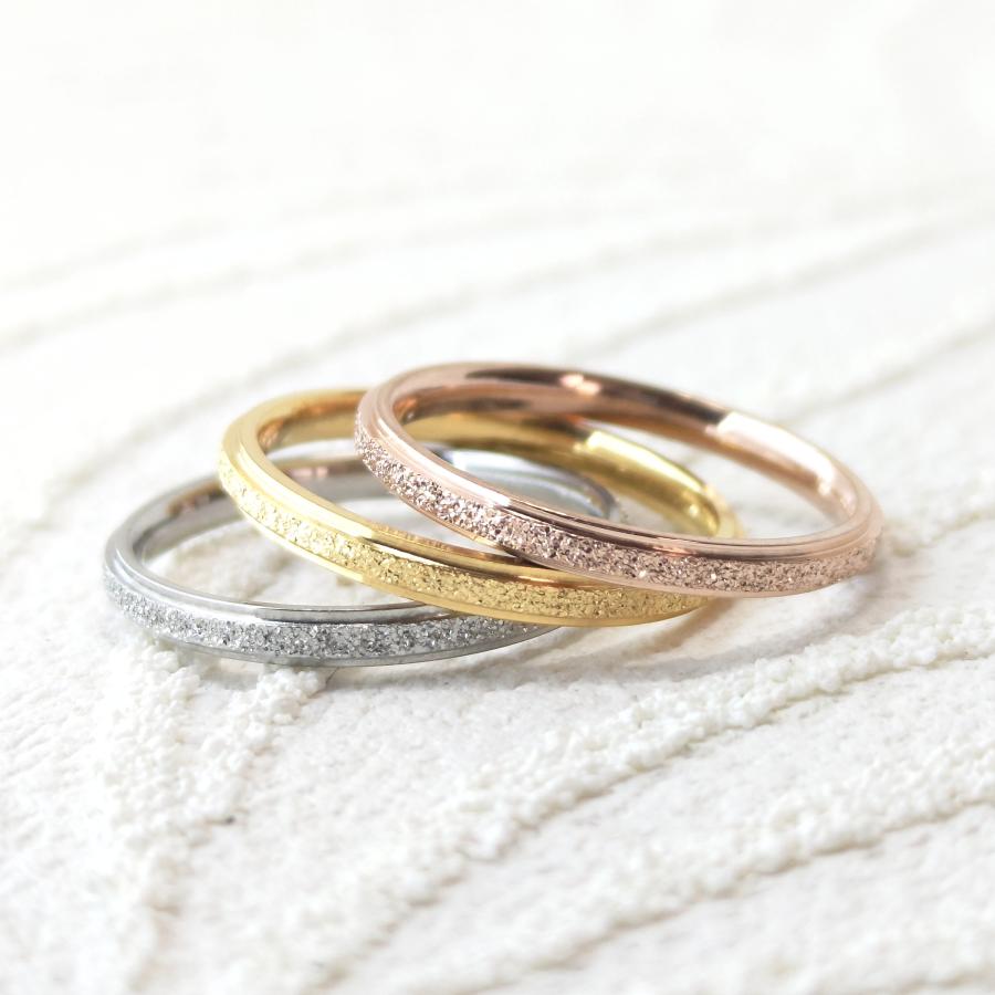 刻印可能 ペアリング(指輪2個) 3カラーから選択 細身の2ｍｍ幅 フロストデザイン サージカルステンレス 金属アレルギーの方にも |  | 02