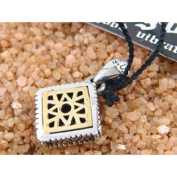 送料無料 グッドバイブレーション ペンダントトップ コハク（人造） 角型 シルバー925 人気ブランド |  | 02