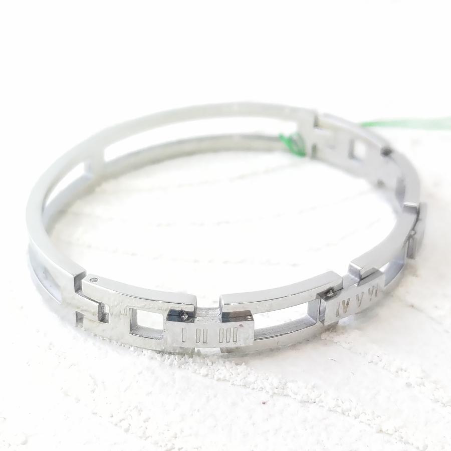 ステンレスバングル ローマ数字 8mm幅 鏡面仕上げ 激安 サージカルステンレス プレゼントにも |  | 03