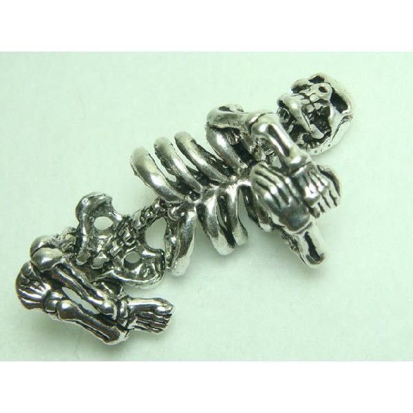 送料無料 メチャ渋ハード系 抱きつきスカル シルバー925 プレゼントにもおススメ | 