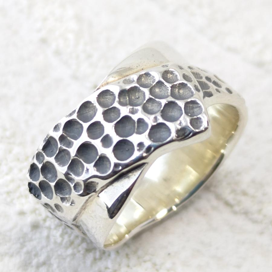 クレーターリボンデザイン 幅広 リング/指輪 sv925 シルバー925 |  | 04