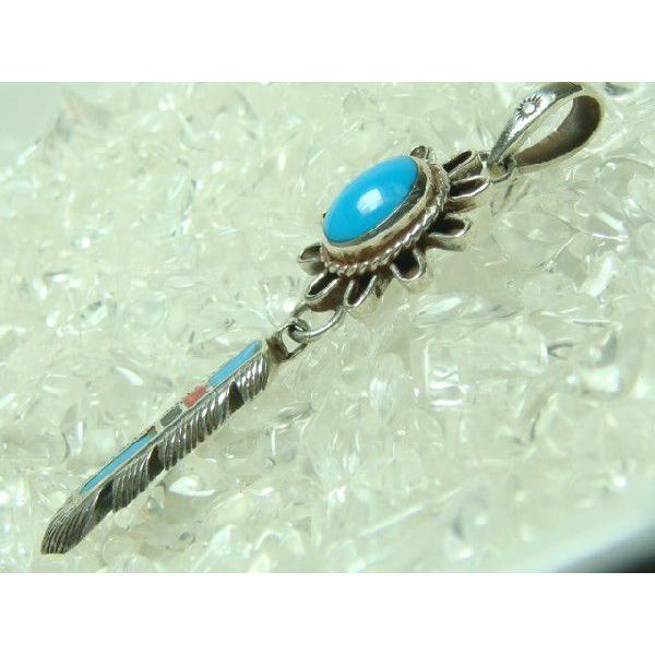 ネイティブ系ペンダントトップ　ターコイズ＆サンゴ＆オニキス　シルバー925 |  | 01