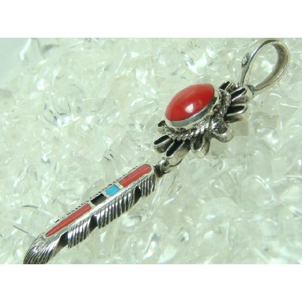 ネイティブ系ペンダントトップ　サンゴ＆ターコイズ＆オニキス　シルバー925 |  | 01