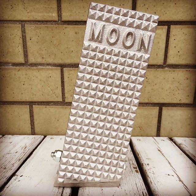 ムーンアイズ MOONEYES キャスト アルミ フット ペダル VWペダル [MP4585] ワッフル サンドブラスト | MOONEYES | 02