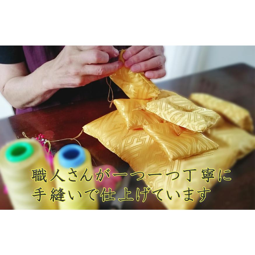 金座布団 置物座布団 10 cm 角 ( 小 ) サイズ 招き猫 水晶 飾り物 など