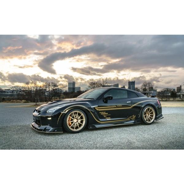GT-R 【M's】日産 R35 後期 (2016.07-) ROWEN リヤバンパー