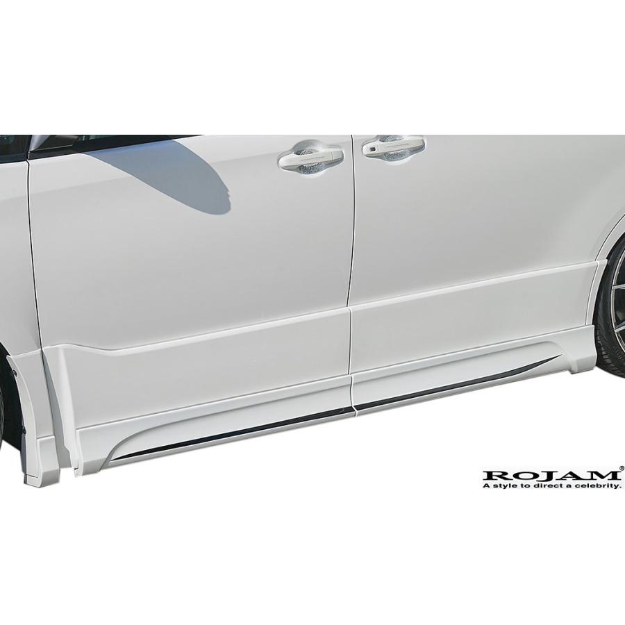 ヴォクシー80系　サイドステップ ノア・ヴォクシー80系(標準グレード)用サイドステップ