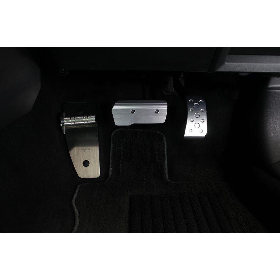 レヴォーグ 【M's】 スバル VN CVT車 フットレストバー NEO NP75210