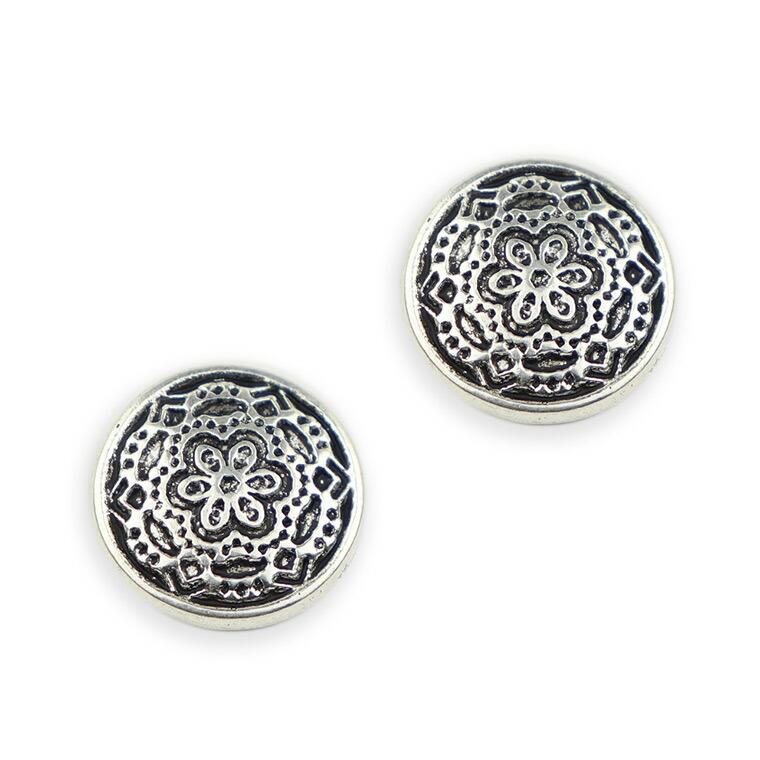 花の形状の金属製ボタン 直径約20mm 2個入 アンティーク風 メタルボタン 足つき 花柄 銀古美