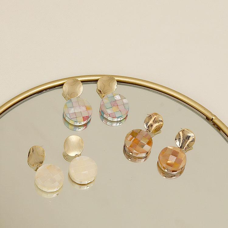 レデイース イヤリング ピアス ファッション シェル ブリンブリン 夏 可愛い おしゃれ 40代 50代 30代 きれいめ ブランド アクセサリー 3色 Y Encore 通販 Yahoo ショッピング