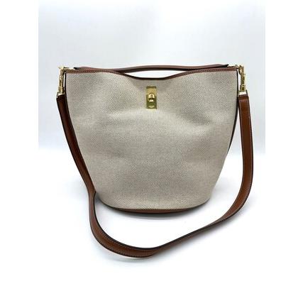 セリーヌ　CELINE バケットバック　美品 CELINE セリーヌ ティーンバケット16 ショルダーバッグ ブラウン