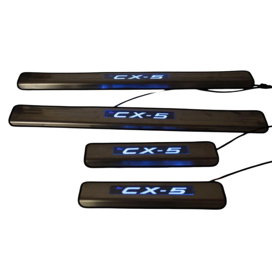 【新品未使用】マツダ CX5 KE系ドアスカッフプレート　青LED　流れる マツダ（Mazda） CX5 KE系 専用設計LED ドアスカッフプレート ブルー