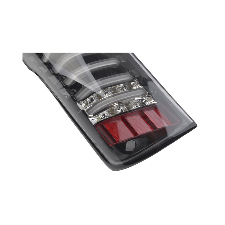 日産 LEDテールライト NV350キャラバン NV350キャラバンバン前期