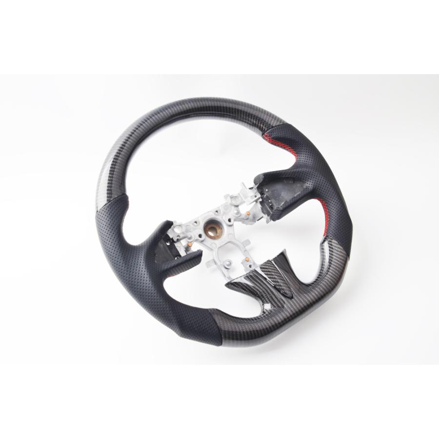 インフィニティ スポーツステアリング カーボン パンチングレザー