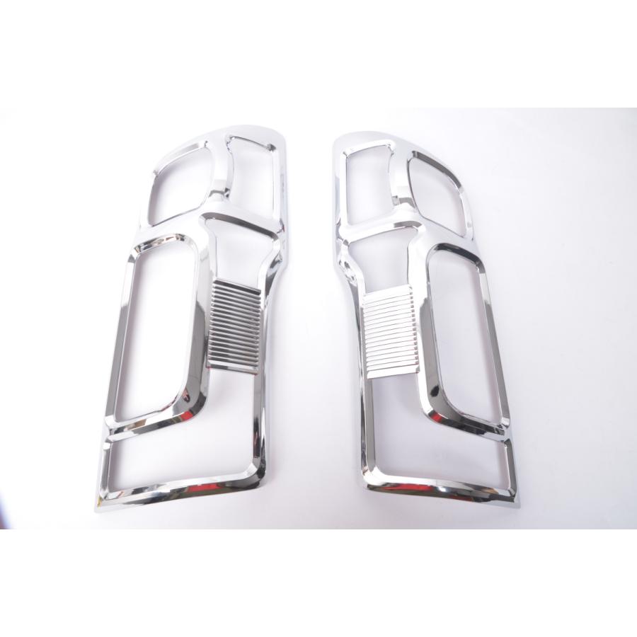 日産（NISSAN） NV350キャラバン E26系前期専用LEDテールランプ