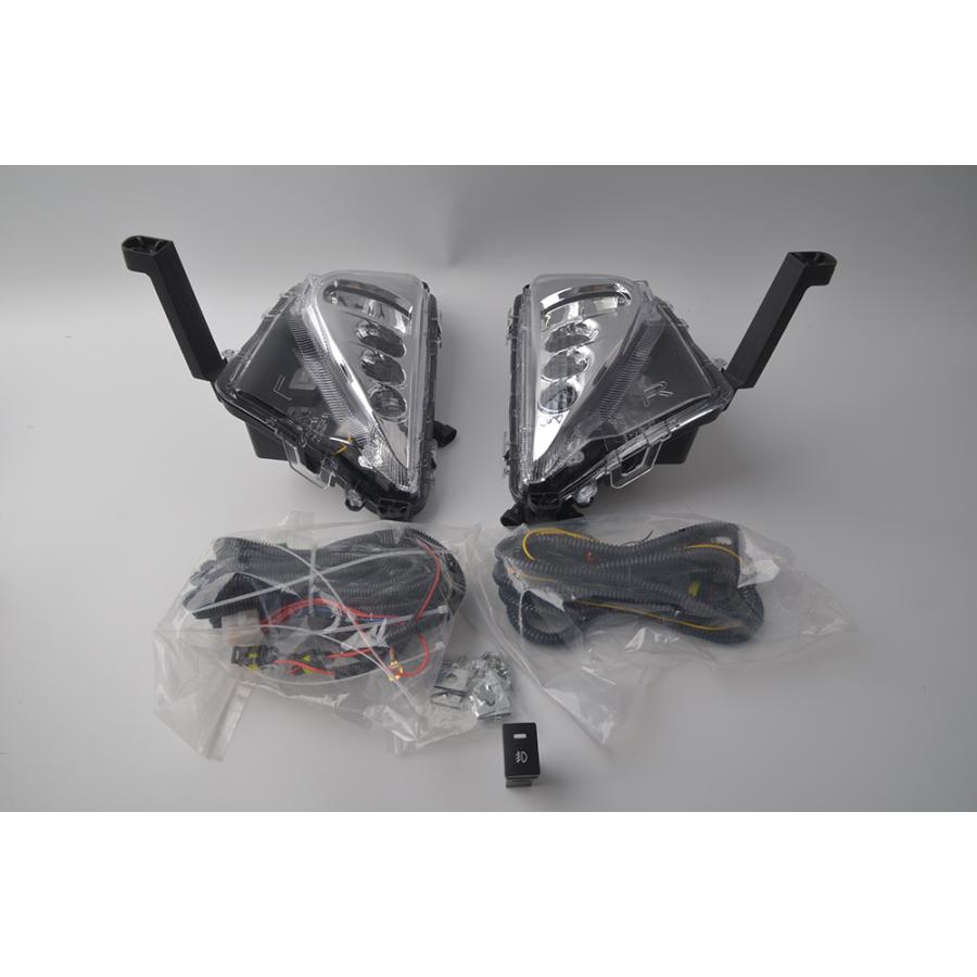 プリウス トヨタプリウス50系 専用 LED デイライト付き