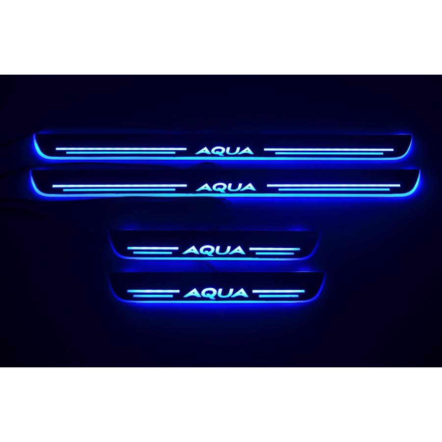 AQUA（アクア）LEDシーケンシャル スカッフプレート青光で点灯 内装パーツ イルミネーション 両面テープ付き 鏡面仕様4枚セット NHP10に｜endlessjapan-store｜05