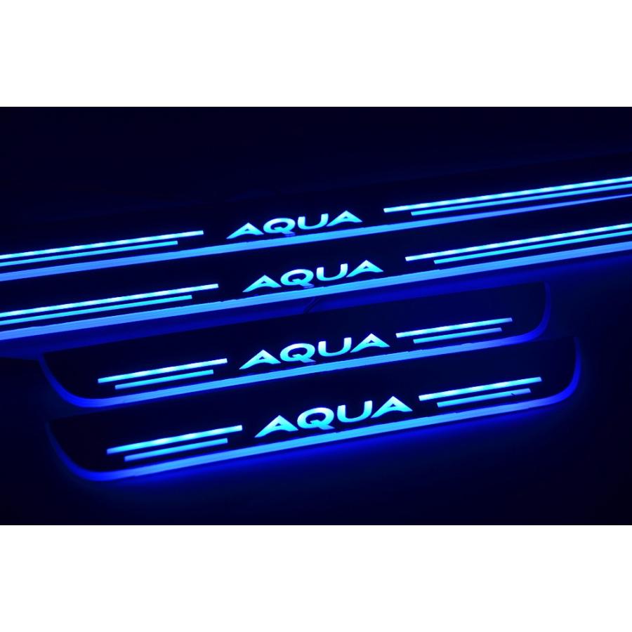 AQUA（アクア）LEDシーケンシャル スカッフプレート青光で点灯 内装パーツ イルミネーション 両面テープ付き 鏡面仕様4枚セット NHP10に｜endlessjapan-store｜08