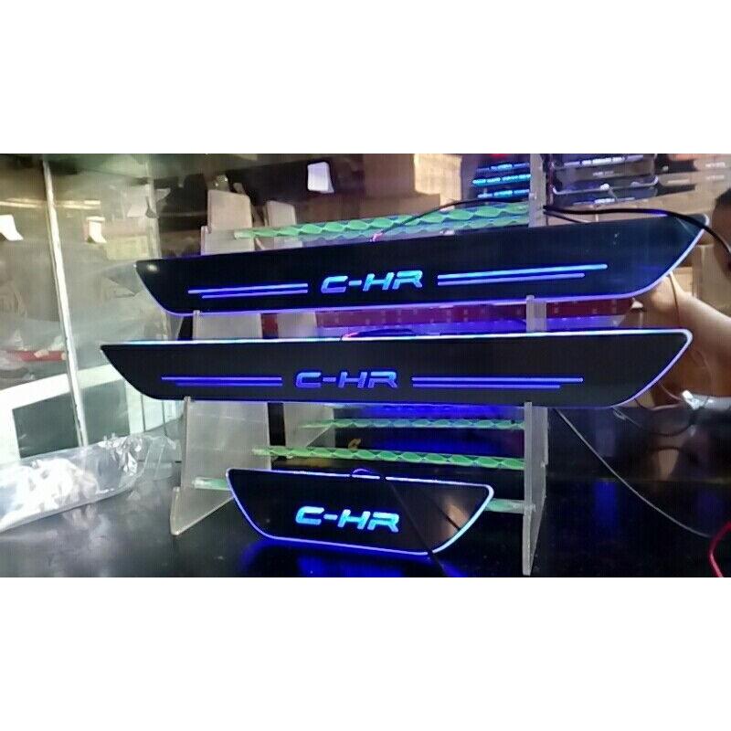 トヨタCHRパーツ アクリル製ドアスカッフプレートアクア流れるLED