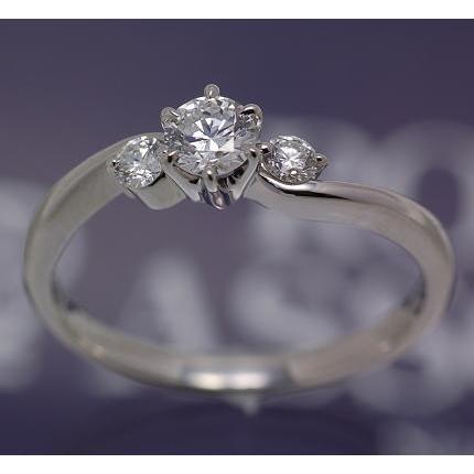 ロイヤルアッシャー正規品 680/0.21ct Fカラー VS2 | ROYAL ASSCHER