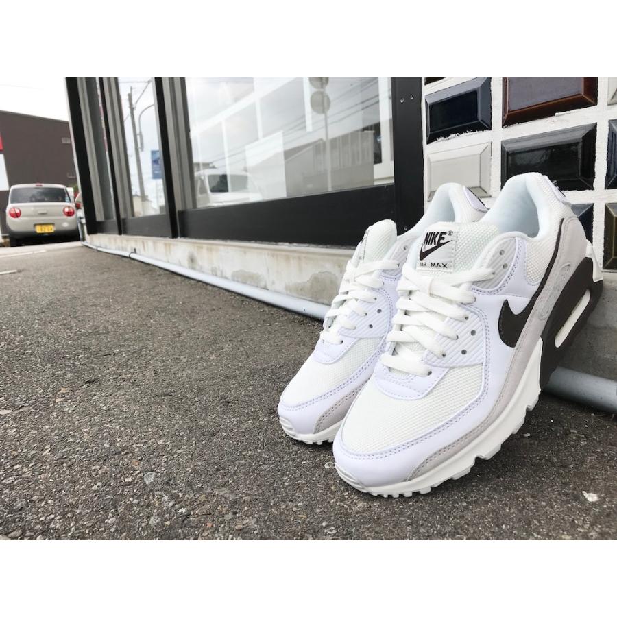 海外限定モデル Nike Air Max 90 ナイキ エア マックス 90 White Baroque Brown Sail Cw74 100 Cw74 100 Endor 通販 Yahoo ショッピング