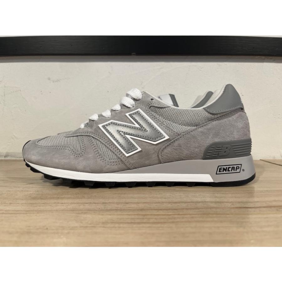 New Balance 1300 グレー/ホワイト スニーカー NEW BALANCE 1300 ホワイト U1300WH 2025年発売予定 – SNEAKER HACK