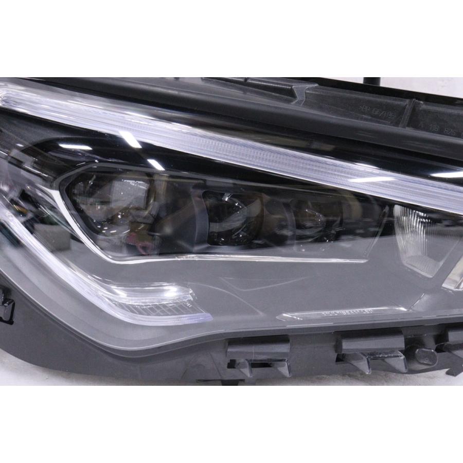10-1174☆美品 マルチビームLED C118 X118 ベンツCLAクラス☆右ヘッド 
