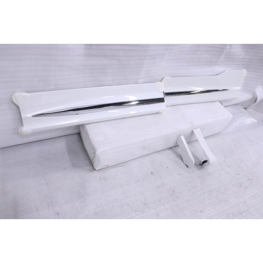 10-1911☆未使用品☆モデリスタ☆AGH30W アルファード HV 右ドアパネル 