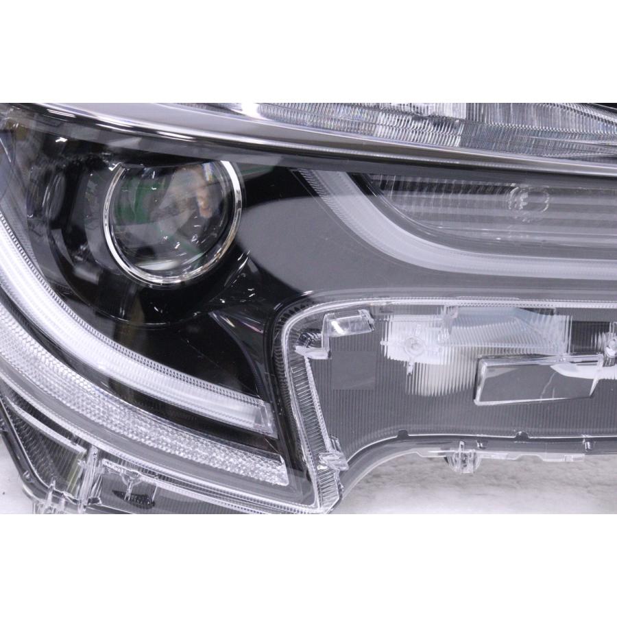 10-2300☆【値下】美品☆LED NRE210 カローラ ツーリング HV☆右ヘッド  