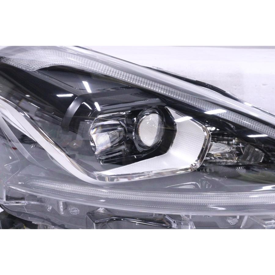 シエンタ(車) 10-2407☆前期 LED NSP170G シエンタ☆右ヘッド